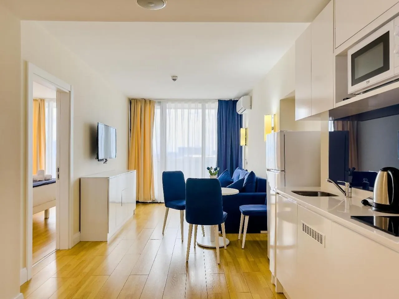 Batumi Central Apart Hotel Orbi Апартаменты